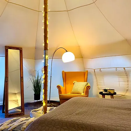 Lyxtält Lotus Glamping